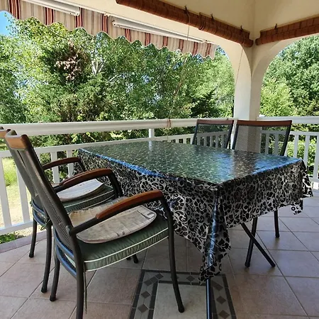 Mir Apartment