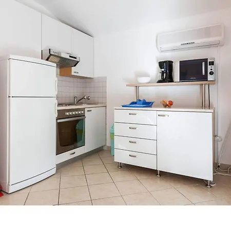 Mir Apartment *